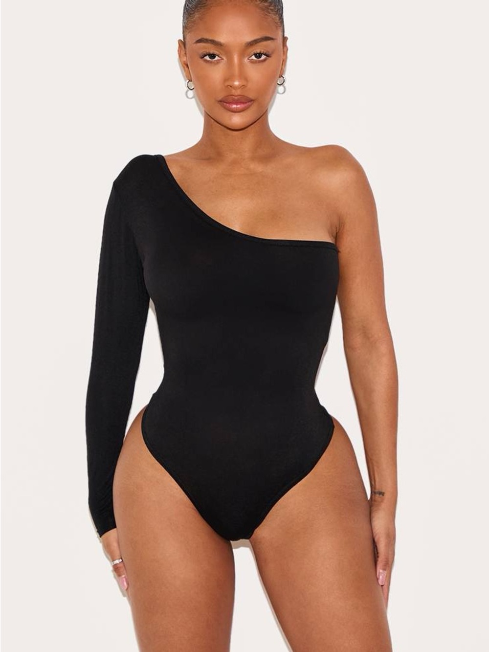 PrettyLittleThing Black One-Shoulder Long Sleeve Bodysuit